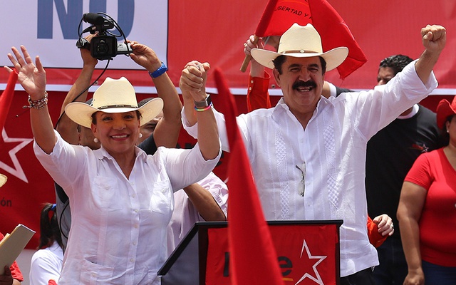 Mel Zelaya y cúpula liberal tensan la estructura del CNE Honduras