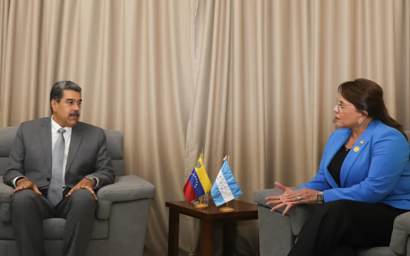 La caída de Maduro: implicaciones para LIBRE y la izquierda en la región