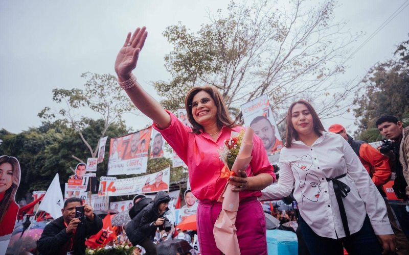 El complicado panorama de LIBRE en Honduras: Encuestas a la baja y tensiones