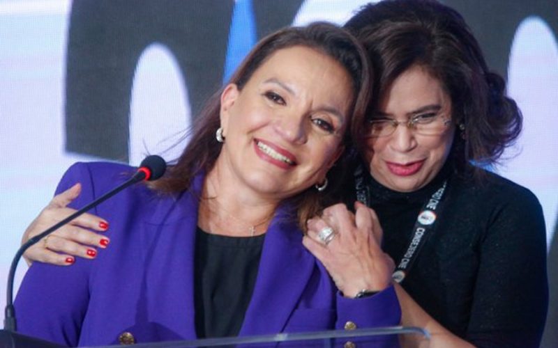 Rixi Moncada: Eliminar Central de Riesgos ¿Control Institucional?