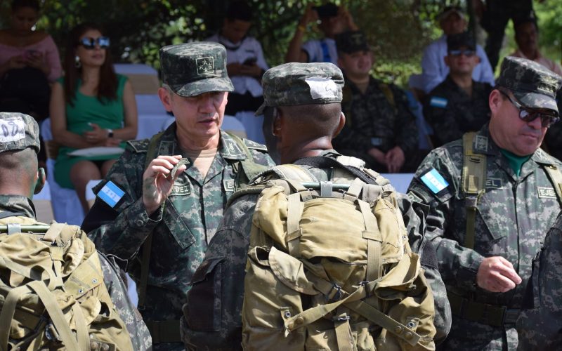 Jefe de Defensa Apoya Asamblea Constituyente de LIBRE